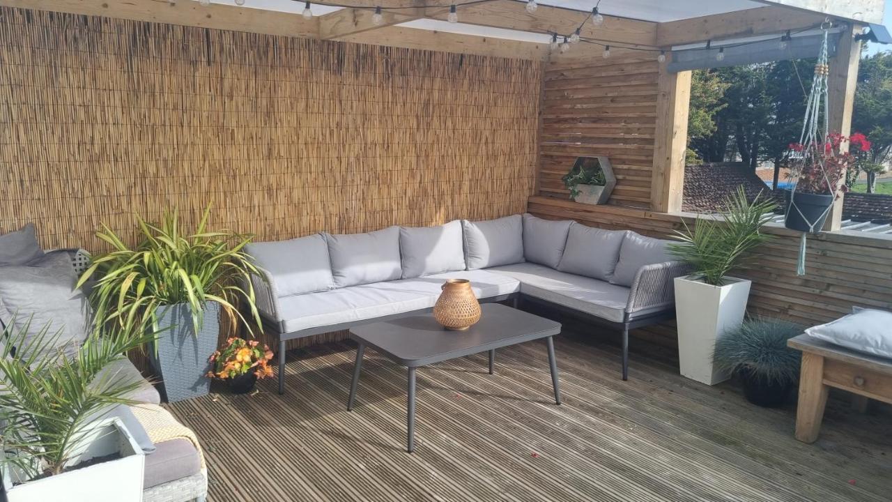 Bijou Annexe, Sea View, Private Entrance & Parking - Folkestone酒店 外观 照片